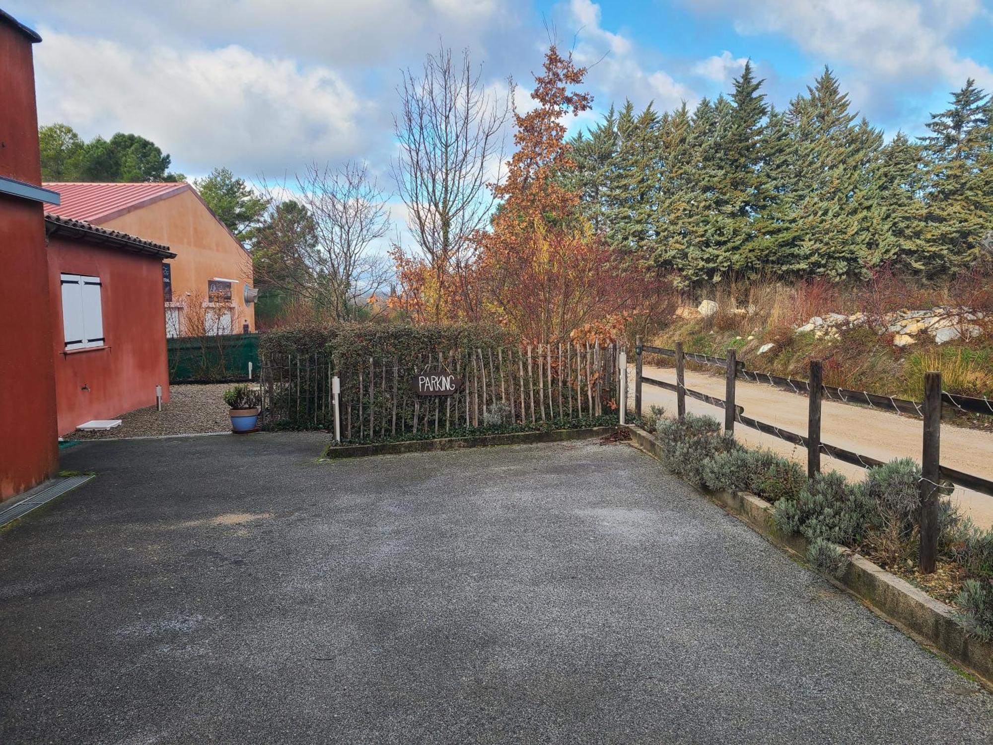 Gite Les Esparrus Villecroze Luaran gambar